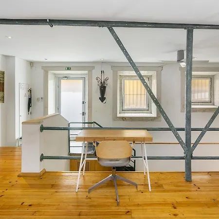 Daire Whome 2-bedroom Loft Perfect To Explore