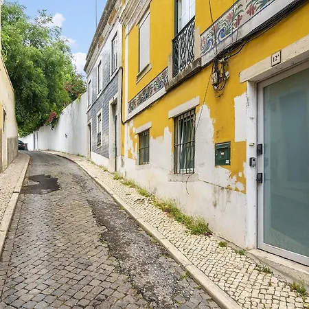 Whome 2-bedroom Loft Perfect To Explore Apartment Lisbon